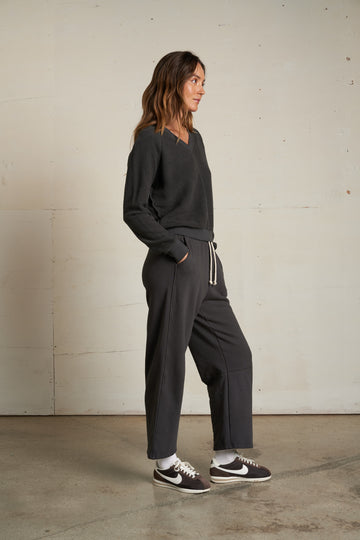 PerfectWhiteTee Zuri Sweatshirt