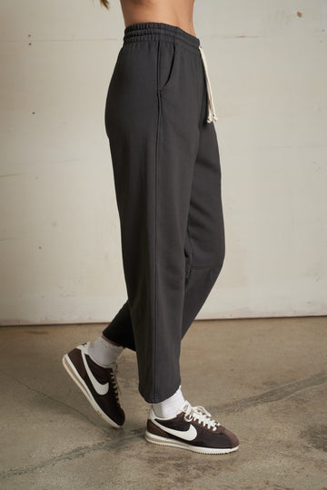 PerfectWhiteTee Fallon Barrel Sweatpants