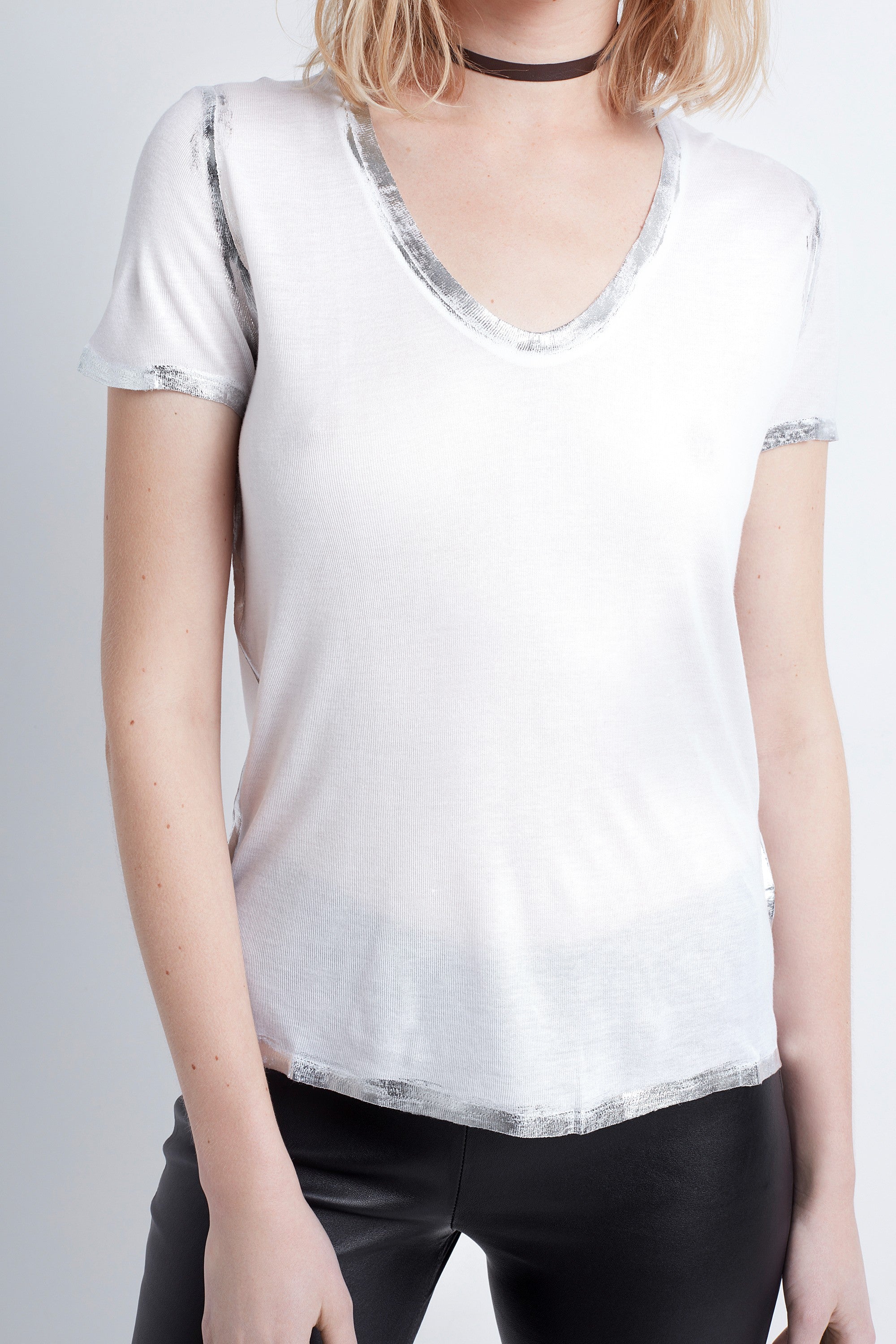 Zadig & Voltaire Tino foil v-neck store shirt sleeved t-shirt. In mint condition.